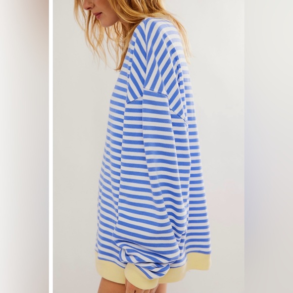 ▪️NWT Free People Classic Striped Pullover Sweatshirt in Blue Combo - Picture 4 of 12